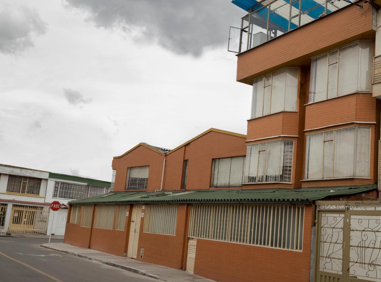 Deportel Bogotá Extérieur photo