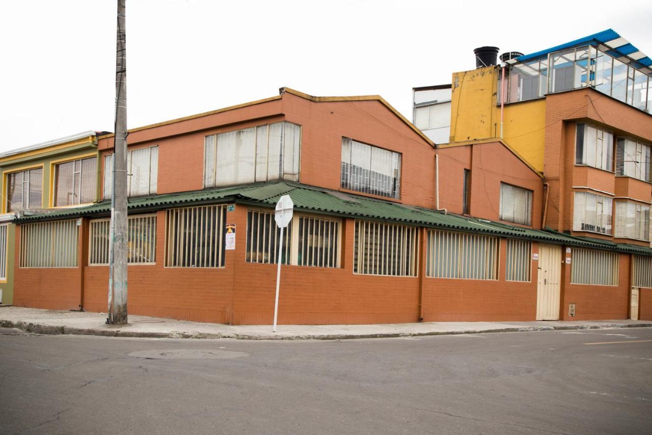 Deportel Bogotá Extérieur photo
